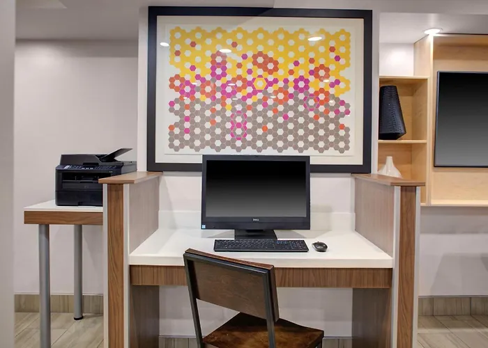 Express - Oak Creek By Ihg 3*