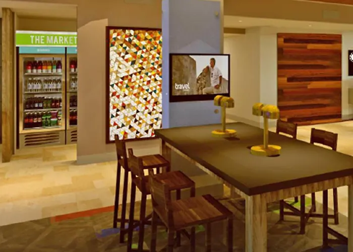 Hotel Express - Oak Creek By Ihg 3*