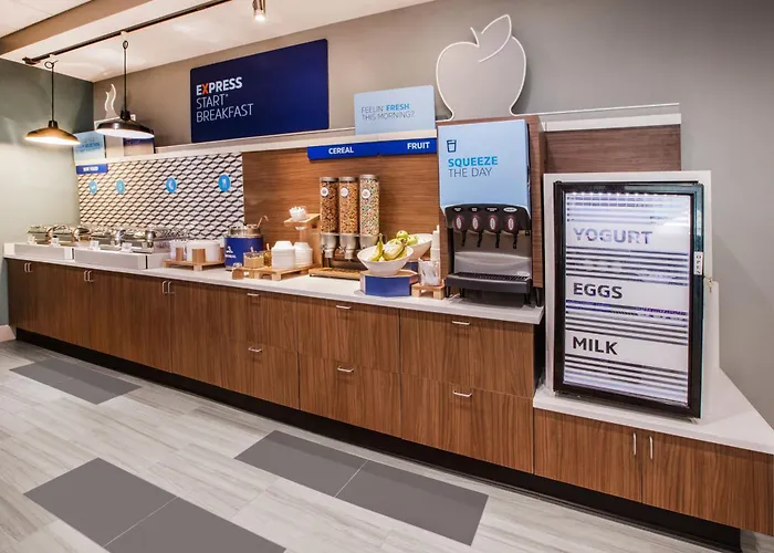 Express - Oak Creek By Ihg Hotel