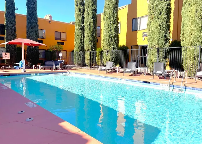 Express - Oak Creek By Ihg Hotel