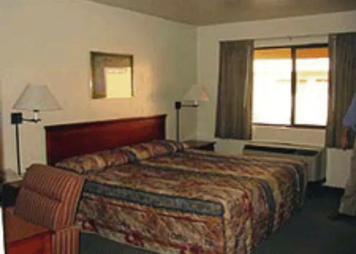 Express - Oak Creek By Ihg